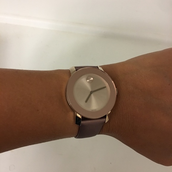 Movado BOLD Carnation Rose Gold Watch - Picture 2 of 8